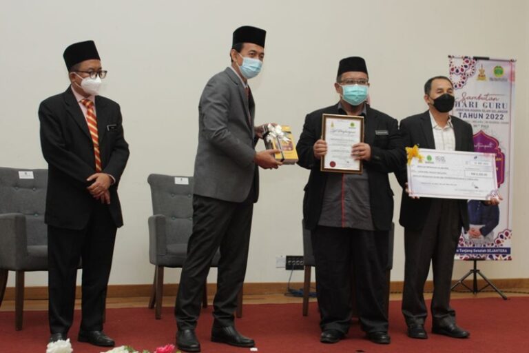 SMI Hira’ raih Anugerah Sekolah Islam Swasta Cemerlang Selangor | IKRAM