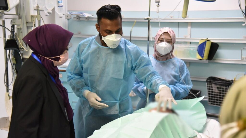 Bajet 2023: Pertingkat Sumber Manusia di Sektor Kesihatan | IKRAM