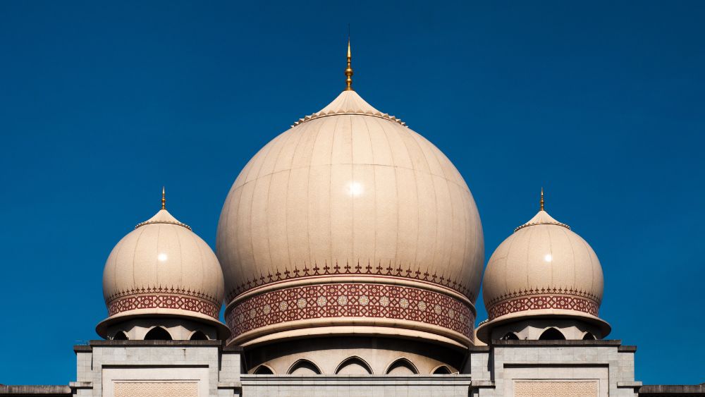 SIS Forum: Perkasa Martabat Syariah dalam Perundangan | IKRAM