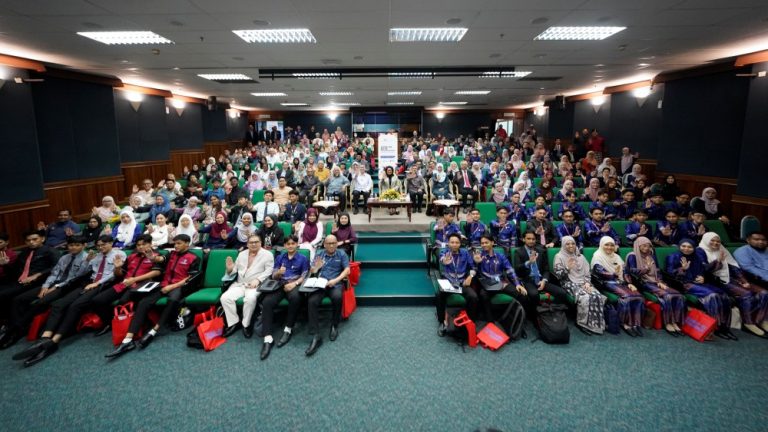 Bicara Utama, Forum Meriahkan Dialog Negara Bangsa | IKRAM