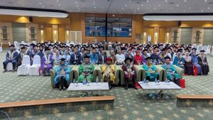 IMPAK: 60 Ibu Bapa Dirai Sebagai Graduan | IKRAM