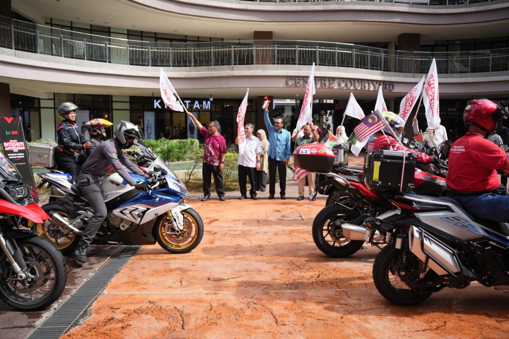 Konvoi Motosikal Serikan Pelancaran KIAR 2025