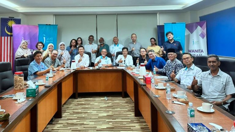 NGO Berdiskusi Tambah Baik Sistem Pendidikan Negara | IKRAM