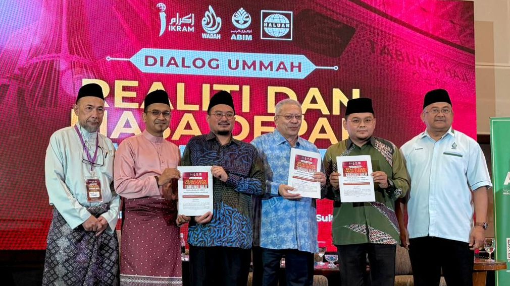 Dialog Ummah Serah Lima Resolusi kepada Tabung Haji | IKRAM