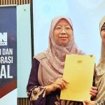 Memasyarakatkan Perlembagaan: